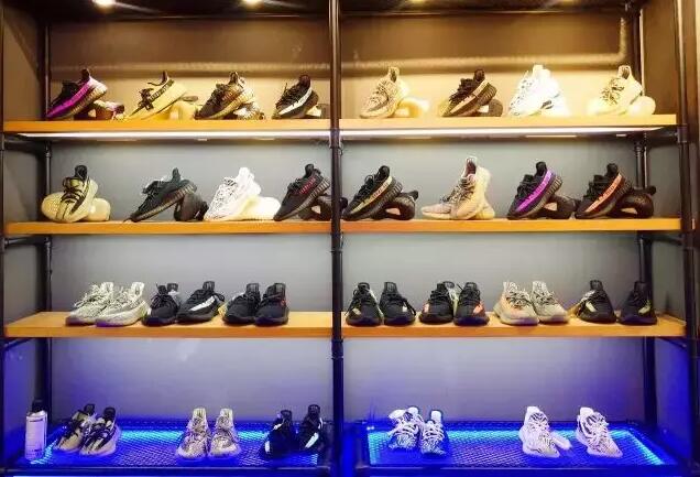 全球第一家 Yeezy 专卖店？卖假冒注册商标假鞋我就 “服” 你！