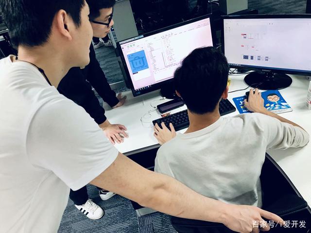 一品威客平台靠谱吗？他说：带领团队加入平台后实现了接单百万