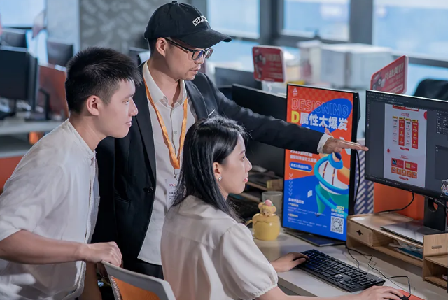 一品威客成功在美国纳斯达克挂牌上市，系国内首家赴美上市的数智化创意设计交易服务电商平台