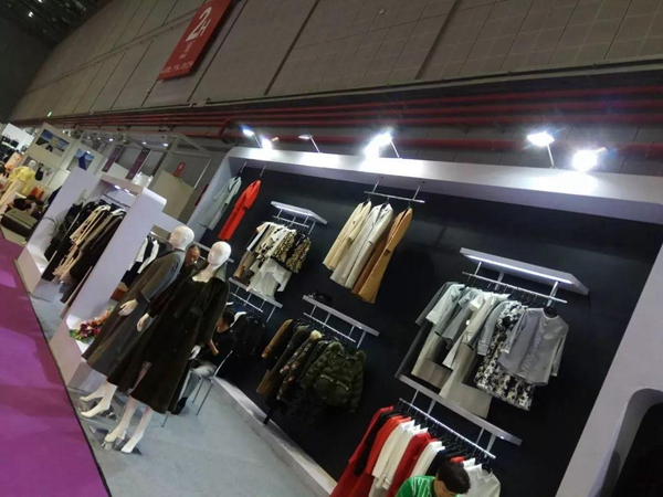 来一场最美的相遇 中国女装品牌正迎新发展