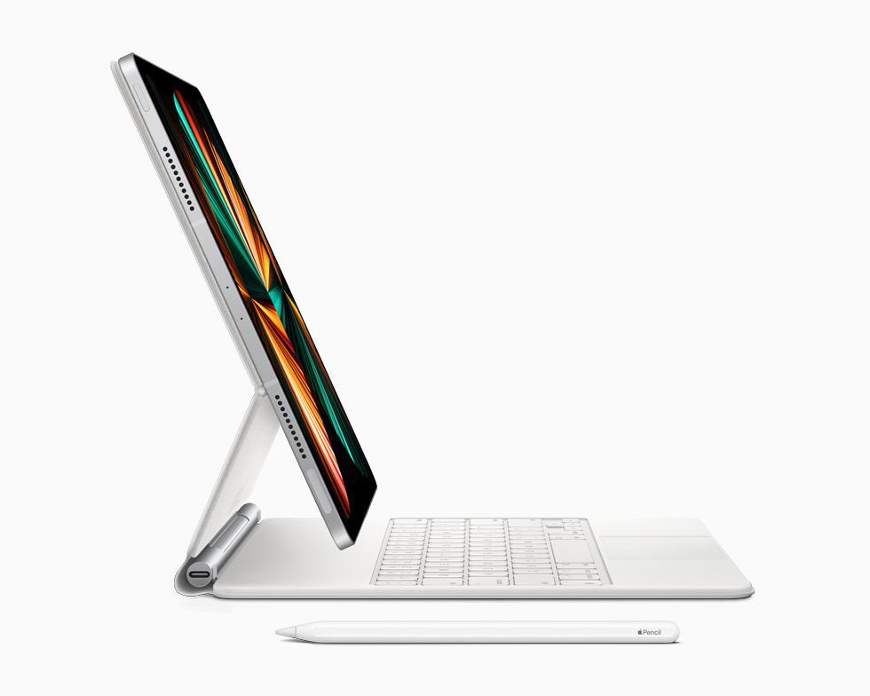 2021年7月28日微软 Surface 新专利曝光,类似苹果 iPad 妙控键盘设计 2021年7月28日微软 Surface 新专利曝光,类似苹果 iPad 妙控键盘设计