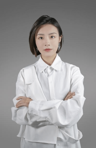 在一品威客上能赚到钱吗？半年时间，她的团队扩大了3倍 