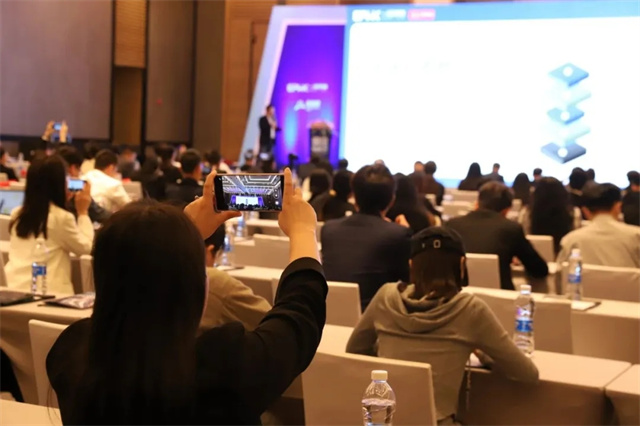 知识技能变现引擎,一品威客网助力服务商成长飞跃