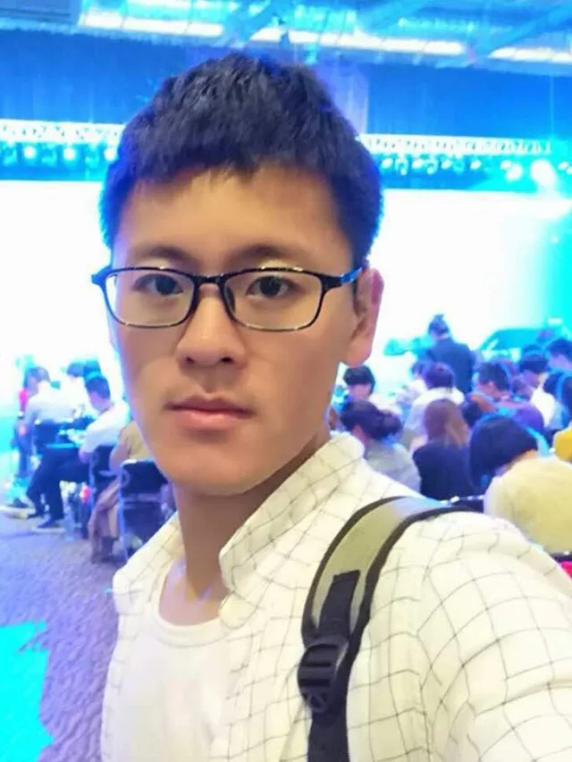 超越无声的界限:平台服务“超越无限”与雇主的白酒网站开发合作之旅